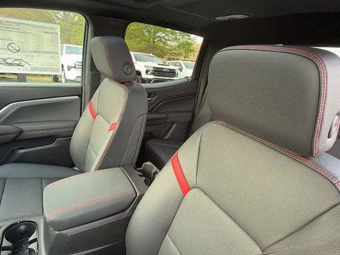 New 2026 Chevrolet Colorado Z71 w/ Technology Package image 14