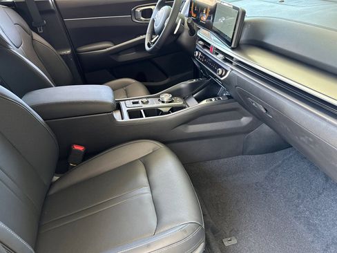 New 2025 Kia Sorento EX image 14