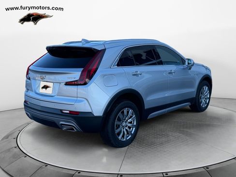 Used 2020 Cadillac XT4 Premium Luxury image 3