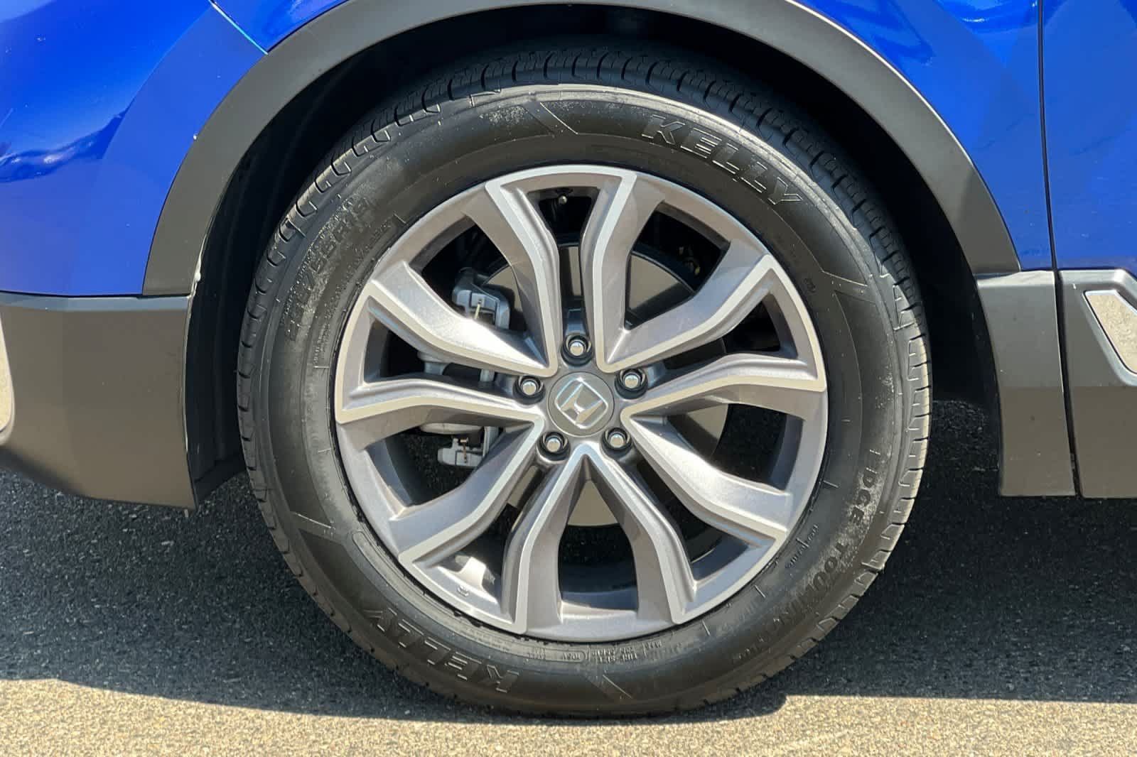 Used 2020 Honda CR-V Touring image 32