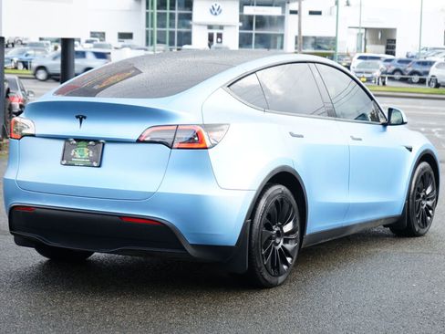 Used 2021 Tesla Model Y Long Range image 5