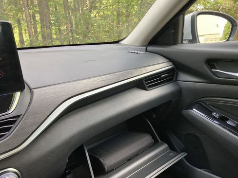 Used 2023 Nissan Altima 2.5 SL AWD/4WD image 43