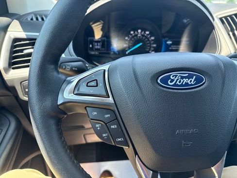Used 2023 Ford Edge SEL w/ Convenience Package AWD/4WD image 21