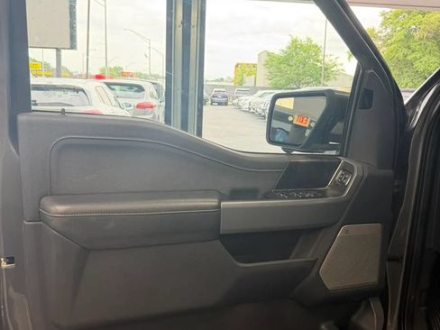 Used 2022 Ford F150 Lightning Lariat AWD/4WD image 9