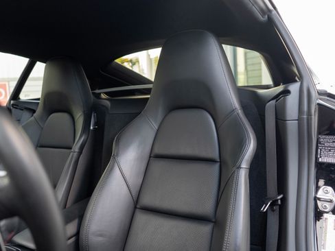 Used 2014 Porsche Cayman S image 9