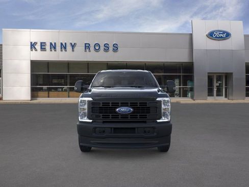 New 2025 Ford F250 XL image 8