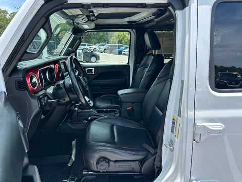 Used 2021 Jeep Wrangler Unlimited Rubicon w/ Steel Bumper Group AWD/4WD image 16