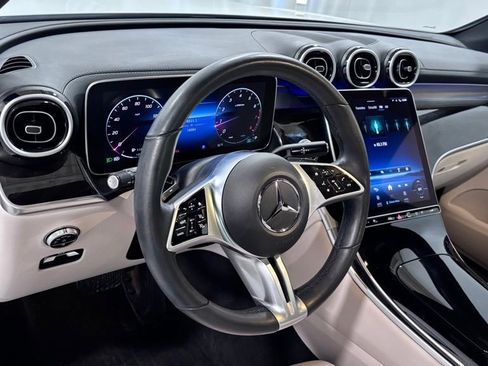 Certified 2023 Mercedes-Benz GLC 300 4MATIC image 10