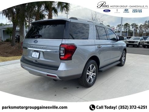 Certified 2024 Ford Expedition Limited image 4