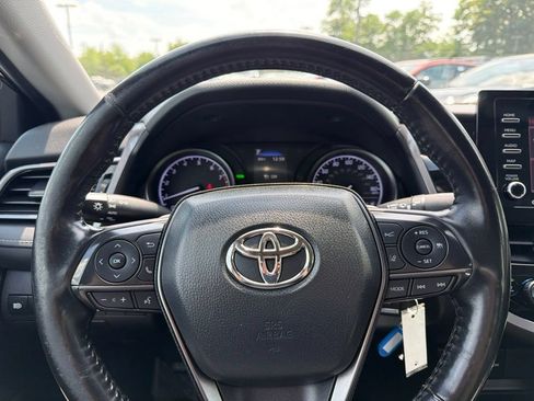 Used 2024 Toyota Camry SE w/ Cold Weather Package FWD image 22