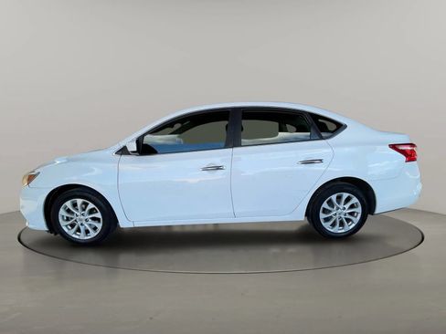 Used 2019 Nissan Sentra SV FWD image 2