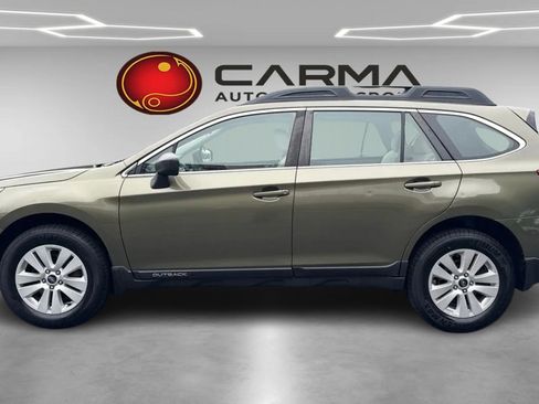 Used 2018 Subaru Outback 2.5i AWD/4WD image 2