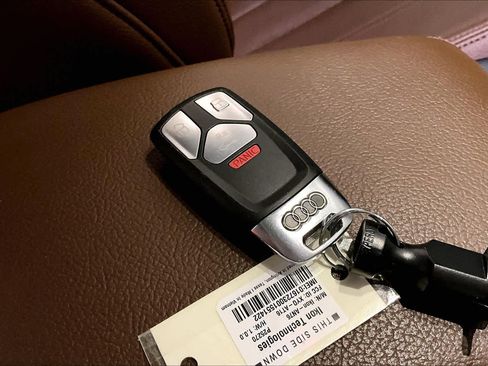 Used 2019 Audi A4 2.0T Premium w/ Convenience Package image 14