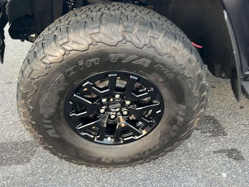 Used 2023 Ford Bronco Raptor AWD/4WD image 37