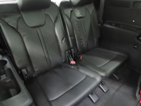 Used 2023 Kia Sorento SX Prestige image 24