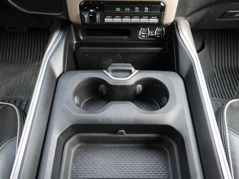 Used 2022 RAM 3500 Laramie AWD/4WD image 24