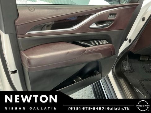 Used 2021 Cadillac Escalade ESV Sport Platinum RWD image 46