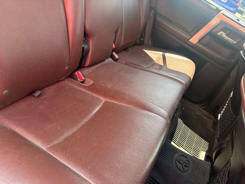 Used 2016 Toyota 4Runner Limited AWD/4WD image 34