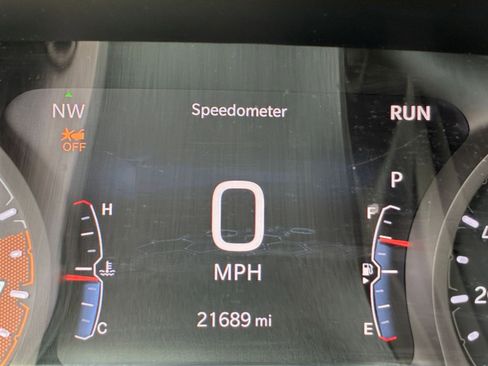 Used 2025 Jeep Compass Limited image 41