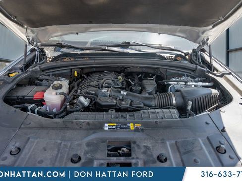 Used 2023 Jeep Grand Cherokee L Limited AWD/4WD image 39
