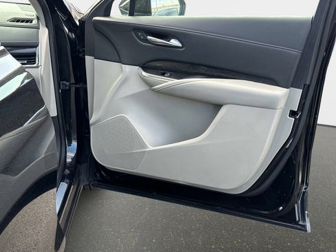 Used 2020 Cadillac XT4 Premium Luxury image 14