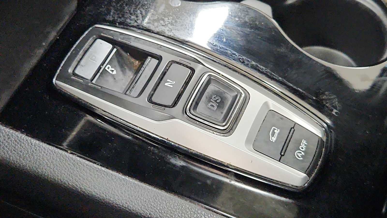 Used 2018 Honda Pilot Touring image 22