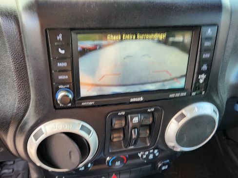 Used 2014 Jeep Wrangler Unlimited Sport image 52