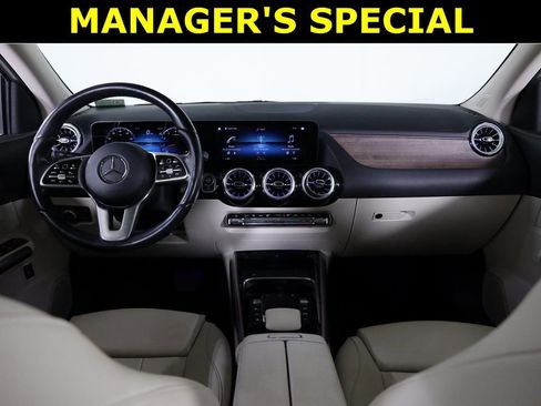 Certified 2023 Mercedes-Benz GLA 250 4MATIC w/ Premium Package image 38