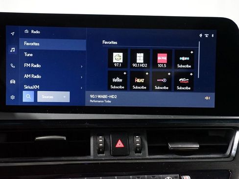 Used 2024 Lexus ES 350 Ultra Luxury w/ Accessory Package (Z2) image 20