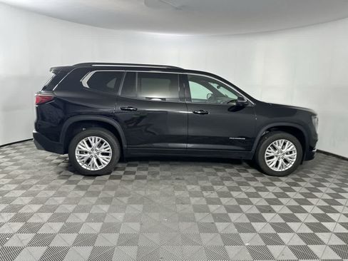 Used 2026 GMC Acadia Elevation w/ Elevation Premium Package FWD image 9