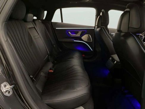 Used 2023 Mercedes-Benz EQS 580 580 4MATIC image 20