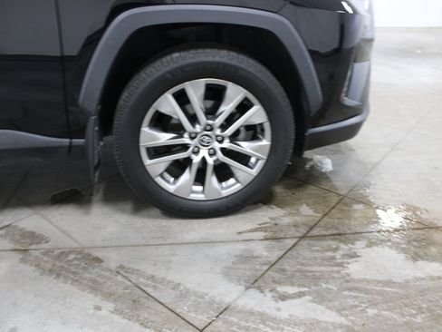 Used 2020 Toyota RAV4 XLE Premium AWD/4WD image 37