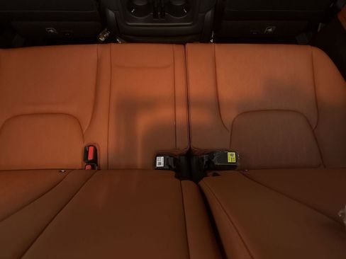 New 2026 Kia Carnival EX FWD image 29
