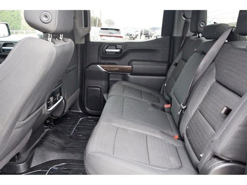 Used 2020 GMC Sierra 1500 Elevation w/ Elevation Value Package image 32