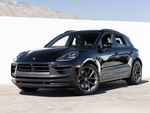 New 2026 Porsche Macan GTS AWD/4WD image 1
