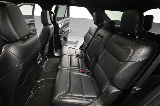Used 2022 Ford Explorer ST w/ ST Street Pack AWD/4WD image 32
