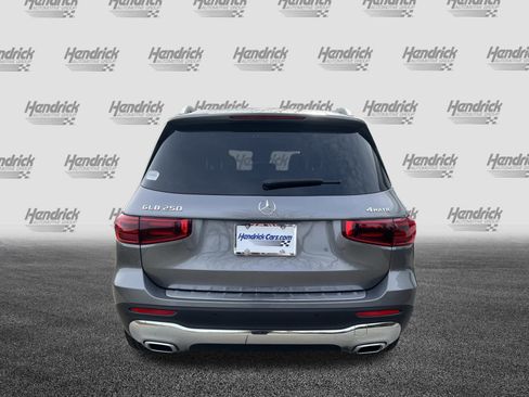 Used 2024 Mercedes-Benz GLB 250 250 image 8