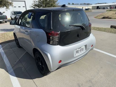 Used 2012 Scion iQ w/ Rear Speaker Pkg image 3
