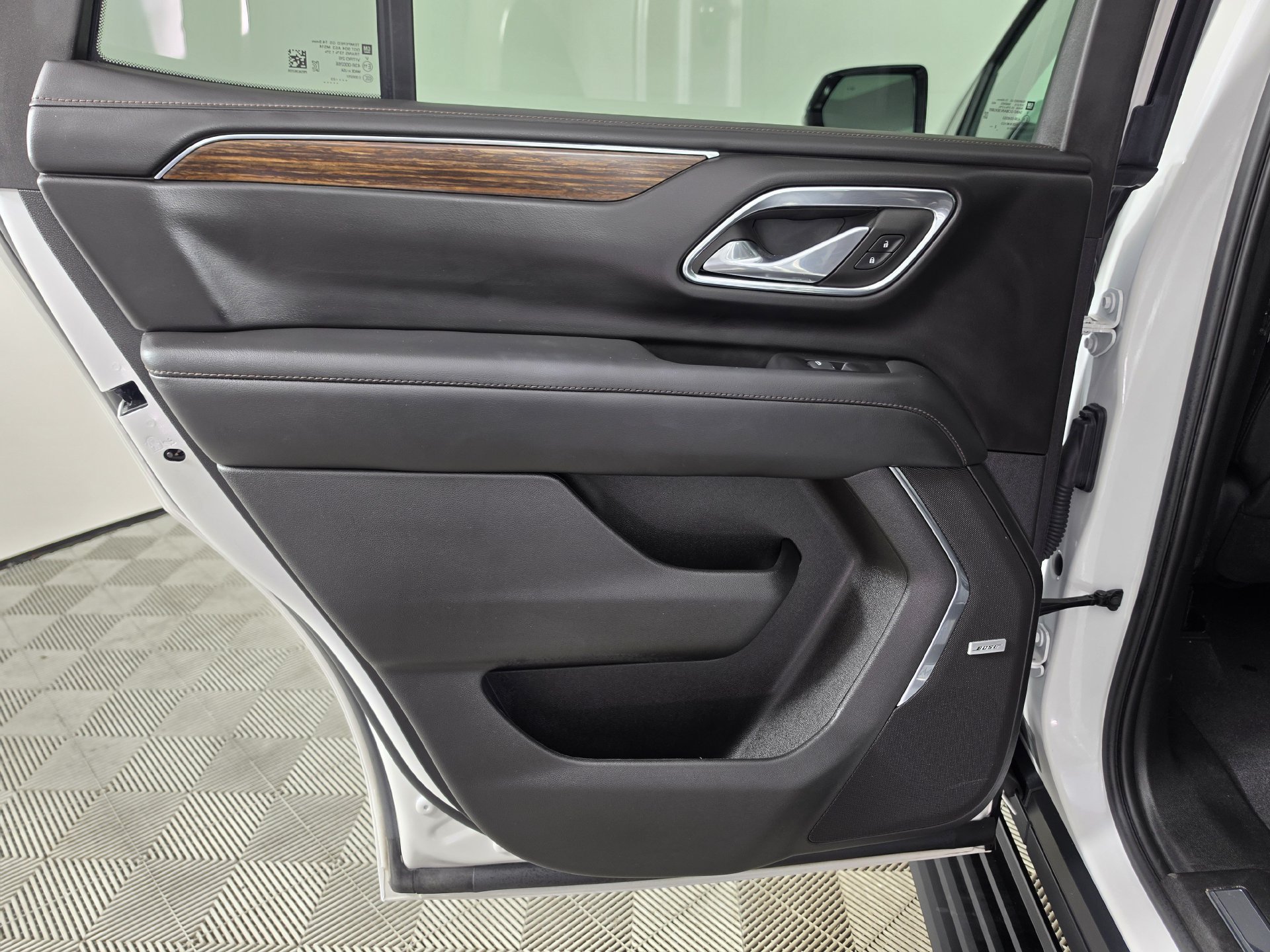 Used 2023 Chevrolet Tahoe High Country AWD/4WD image 27