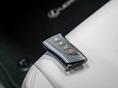 Used 2025 Lexus UX 300h FWD w/ Accessory Package (Z2) image 26