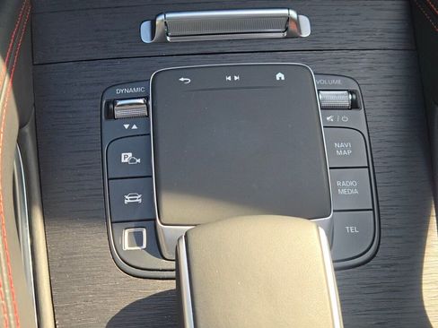 Used 2025 Mercedes-Benz GLE 53 AMG 4MATIC image 30