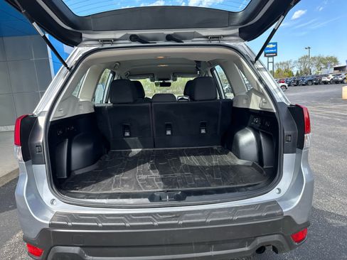 Used 2019 Subaru Forester w/ Alloy Wheel Package AWD/4WD image 14