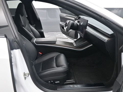 Used 2021 Tesla Model S Plaid image 42