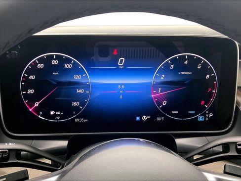 New 2026 Mercedes-Benz GLC 300 image 23