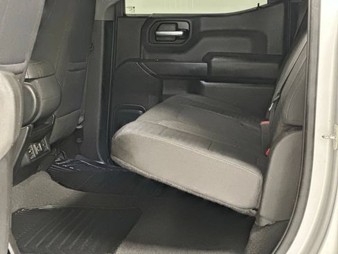 Used 2022 Chevrolet Silverado 1500 LT w/ Z71 Off-Road Package AWD/4WD image 20