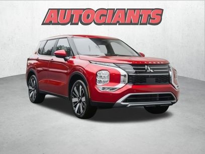 New 2025 Mitsubishi Outlander SE