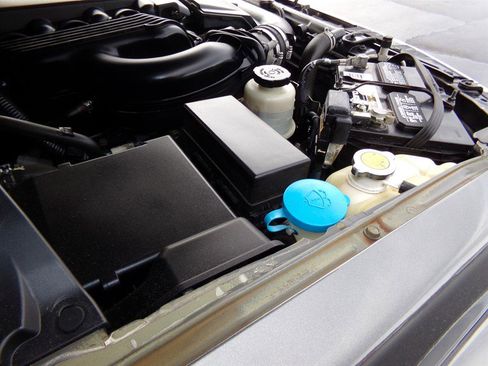 Used 2006 Nissan Frontier NISMO w/ (N01) Utility Bed Pkg image 68