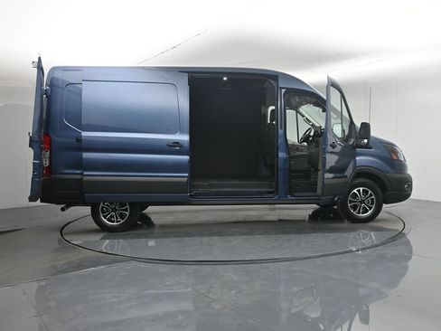 New 2026 Ford Transit 250 148 Medium Roof w/ Exterior Upgrade Package RWD image 4