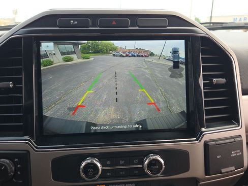 Used 2022 Ford F250 Lariat w/ Lariat Ultimate Package AWD/4WD image 13