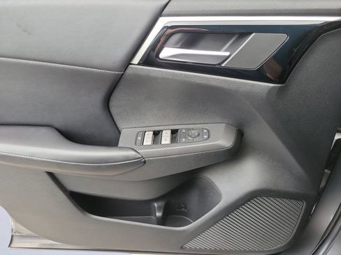 Used 2022 Mitsubishi Outlander SE FWD image 24